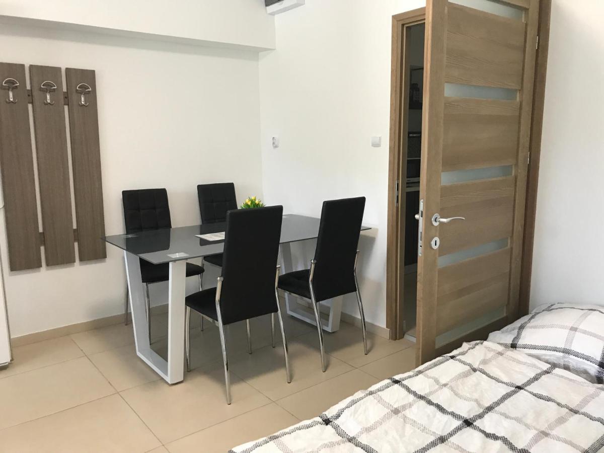 Tisza Gyoengye Apartmanhaz Szeged Exterior photo