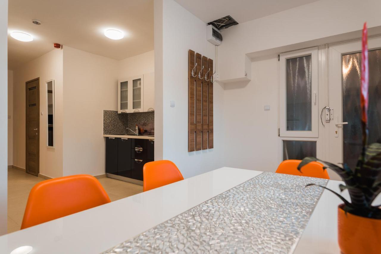 Tisza Gyoengye Apartmanhaz Szeged Exterior photo